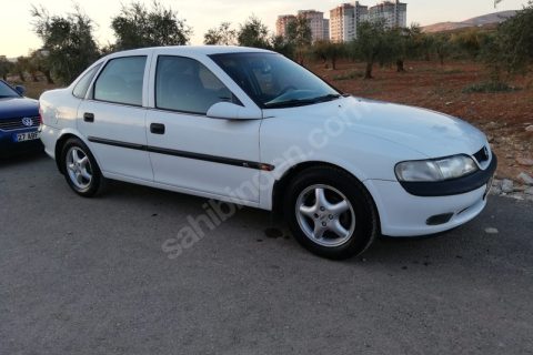 öğretmenden 1.6 opel vectra