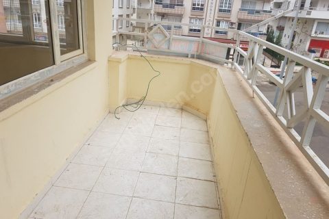 Uygar emlaktan satlik 3+1 daire