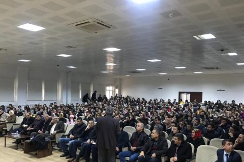 Prof.Dr. Necati CEMALOĞLU tarafından "Lider Öğretmen" konulu konferans verildi.
