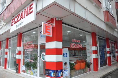 Günbay eczanesi açildi