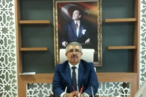 Müdür Cengiz Gündeş'in birinci dönem sonu karne mesaji