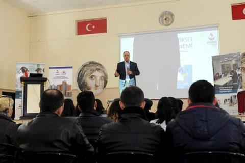 Sanko üniversitesi nizip ilçesinde bilgilendirme yapti