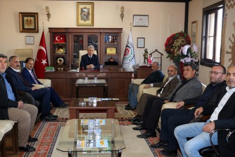 Nizip Kızılay Başkanlığı'ndan Nizip Ticaret Odası'na Ziyaret
