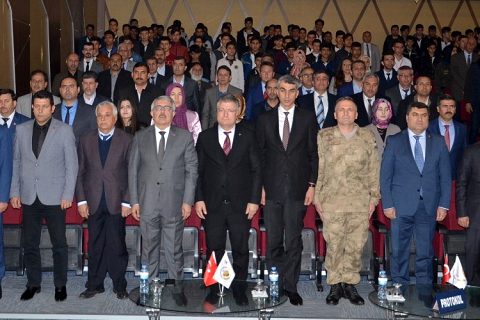12 mart istiklal marşi nin kabulü ve mehmet akif ersoy u anma programi düzenlendi
