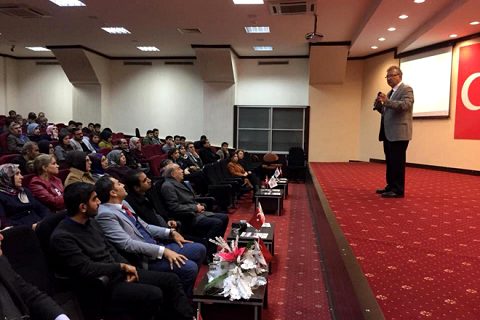 Arti eğitim kurumlarindan seminer