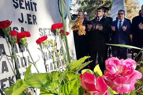 Nizipte 18 mart çanakkale zaferinin yildönümü töreni