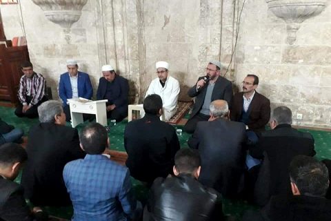 Merhum alparslan türkeş için mevlit okundu