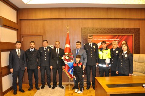 Polis haftasi kutlaniliyor