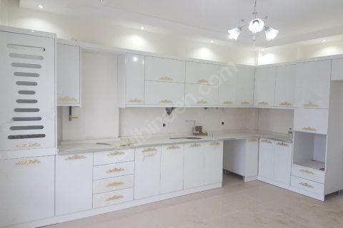 DOĞUŞ GAYRİMENKUL'den Cennet Sitesinde 220 M'2 4+1 Süper Daire..