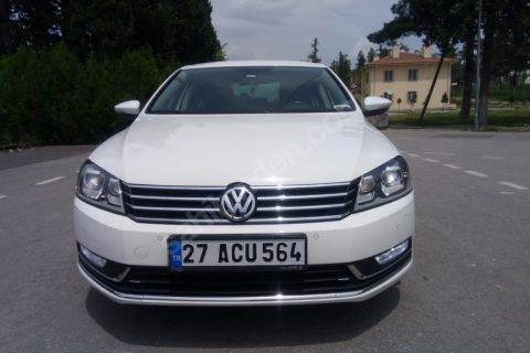 Hatasiz boyasiz passat 2 inci sahibinden servis bakimli mahyer