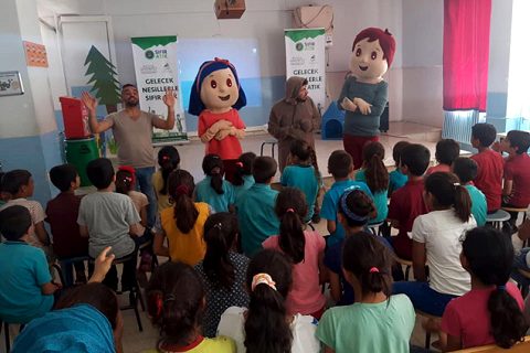 Gap destekli gelecek nesillerle sifir atik projesi