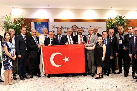 Başkan ibrahim sari 11. Dünya odalar kongresine katildi