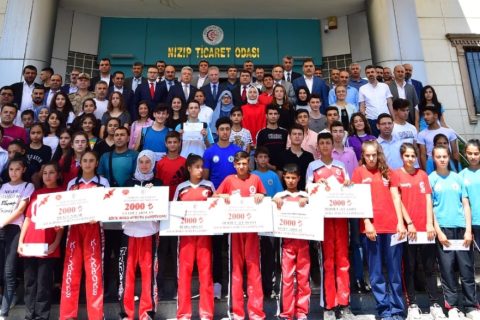 Nizip Ticaret Odası Eğitim Başarı Ödülleri Projesi Ödül Töreni  Yapıldı