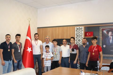 Mehmet Akif Ersoy Halk Eğitim Merkezi Spor Kulübü'nden Büyük Başarı