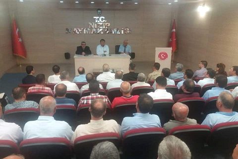 Nizip Kaymakamı Şahin Muhtarlarla bir araya geldi