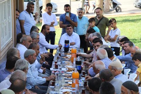 Geleneksel Mahalle Buluşmaları Şehitler Parkında devam etti