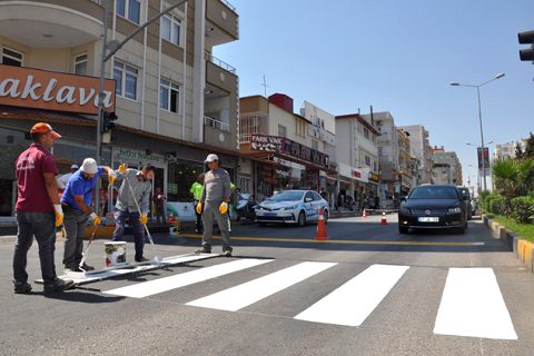 Yaya geçidi çizgileri belirlendi