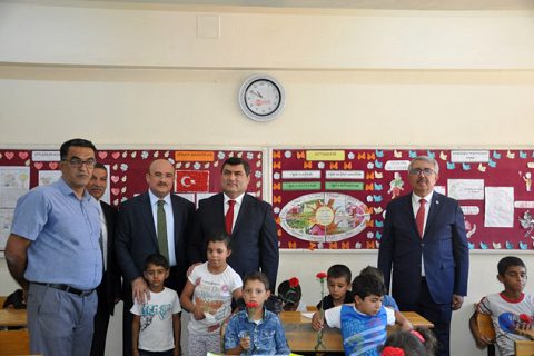 Nizip te Yeni Eğitim ve Öğretim Yılı , İlköğretim Haftası proğramı düzenlendi