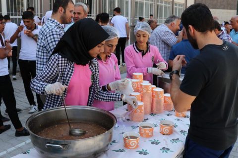 Nizip MTAL'de Aşure Günü Etkinliği