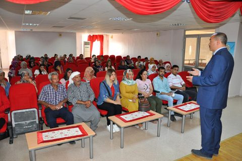 HEM gençleri üniversiteye hazırlıyor