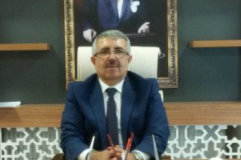 İlçe Milli Eğitim Müdürümüz Cengiz GÜNDEŞ'ten Öğretmenler Günü Mesajı