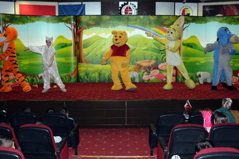Nizip Ticaret Odası’nda Winnie The Pooh Gösterisi Yapıldı