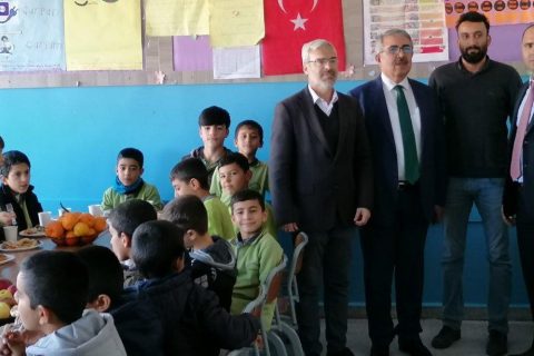 Yılmaz Çetin Sözmen Ortaokulu'nda Tutum, Yatırım ve Yerli Malı Haftası Etkinlikleri