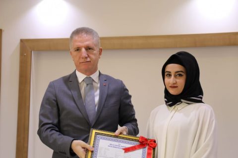 Gaziantep Valimiz Sayın Davut GÜL Nizip Mesleki Eğitim Merkezi Belge Törenine Katıldı