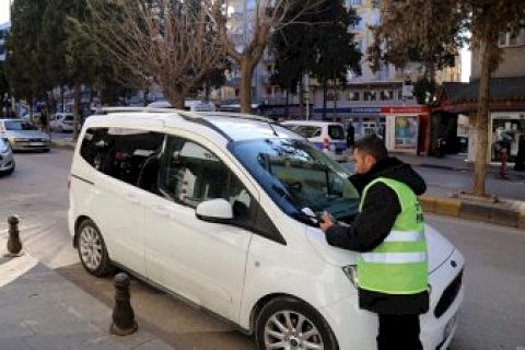 Belediye Başkanı Sarı, Parkomat Nizip’e hayırlı olsun