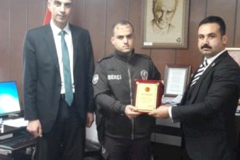 Düdük sesi güven verdi