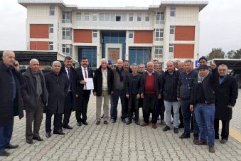 İYİ Partili Yılmaz mazbatasını aldı