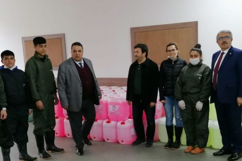 İl Milli Eğitim Müdür Yrd. İ.Necip KAFADAR'dan Temizlik Ürünleri ve Maske Üretimi Yap