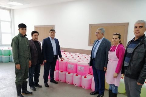 Temizlik Ürünleri, Dezenfektan ve Maske Üretimleri Yapan Okullarımıza İlçe Kaymakamım