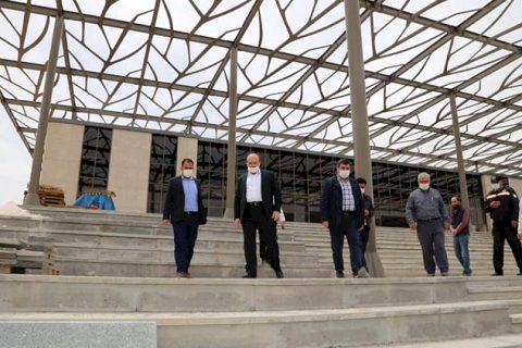 Şahin ve Sarı Kültür Merkezi’ni inceledi
