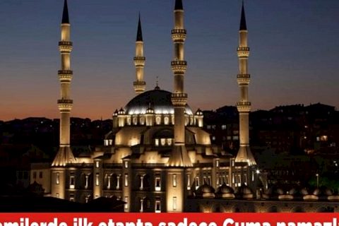 Cumhurbaşkanı Recep Tayyip Erdoğan'ın başkanlığında toplanan AK Parti MYK toplantısın