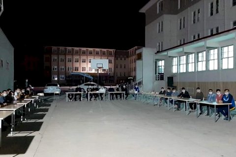 Kaymakam Şahin, cezaevi memurları ile bir araya geldi