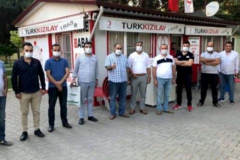 Yeniden refah partisi nizip ilçe yonetiminden kan bagişi