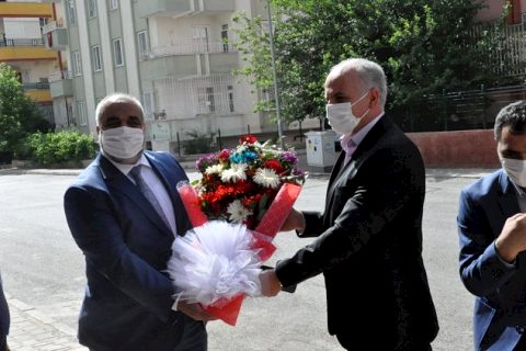 Gaziantep İl Müftüsü Hazırlar, Nizip Müftüsü Çiftçi’ye Ziyaret