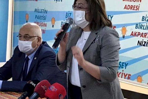 Başkan Şahin Nizip ve Karkamış'ta üreticilerle buluştu