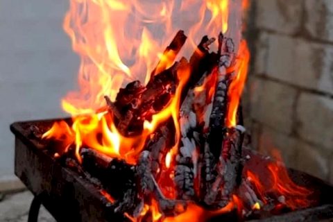 Mangal yasaği sürüyor*