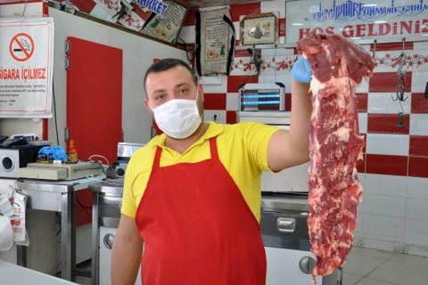 Örnek et market yenilendi
