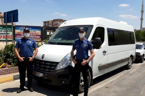 Çevik Kuvvet Polisinden Çevik Hareket