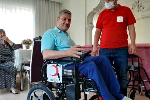 Nizip Kızılay Mahir Teldu?zeni sevindirdi