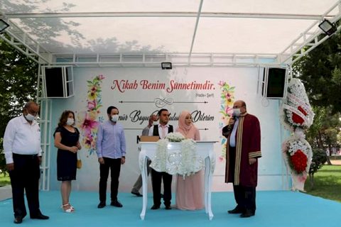 Nizip Belediyesi’nden Kır Nikah Salonu