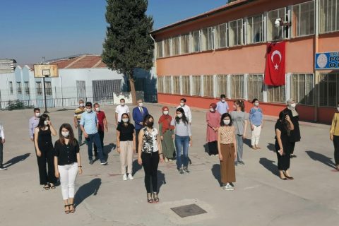 İlk Ders Zilimiz Çaldı