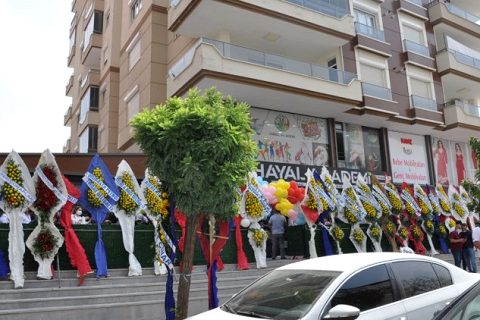 Hayal Akademi, Sanat Merkezi, Cafe,  Anne Çocuk Kulübü Nizip’te hizmete girdi