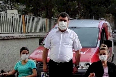Engelli Kız Kardeşlere Akülü Sandelye