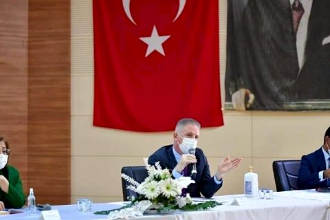 Vali Gül Muhtarlar ile Toplandı