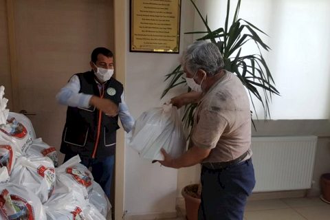 Nizip Belediyesi’nden çölyak hastalarına glutensiz gıda yardımı