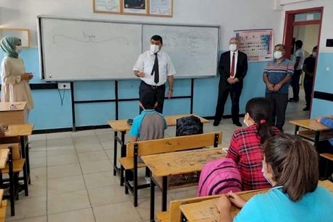 Kaymakam Şahin'den Okul Ziyaretler